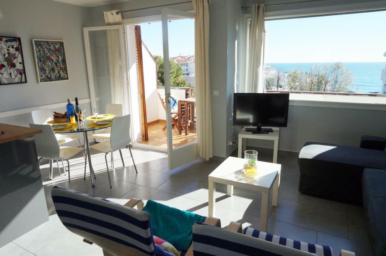 Апартаменти Cala Balmins Sea View Сіджас Екстер'єр фото