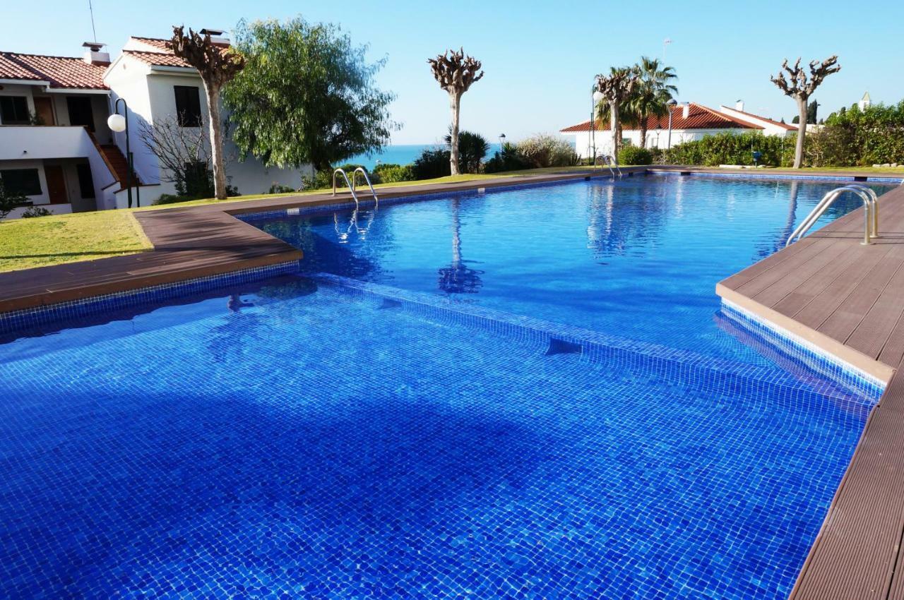 Апартаменти Cala Balmins Sea View Сіджас Екстер'єр фото
